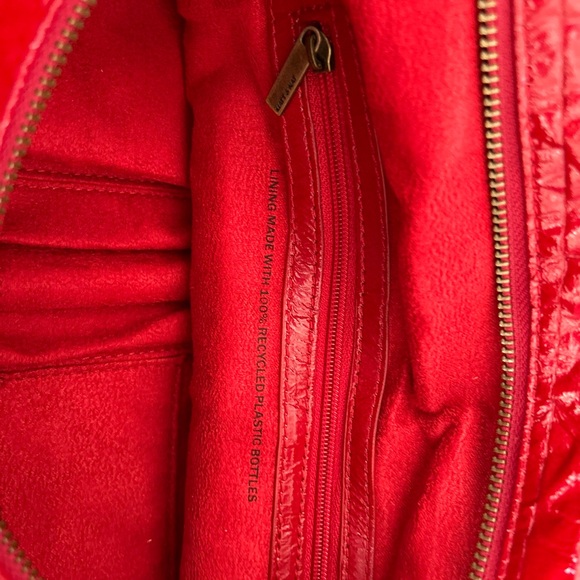 Candy apple red Matt & Nat hobo bag - Picture 2 of 4